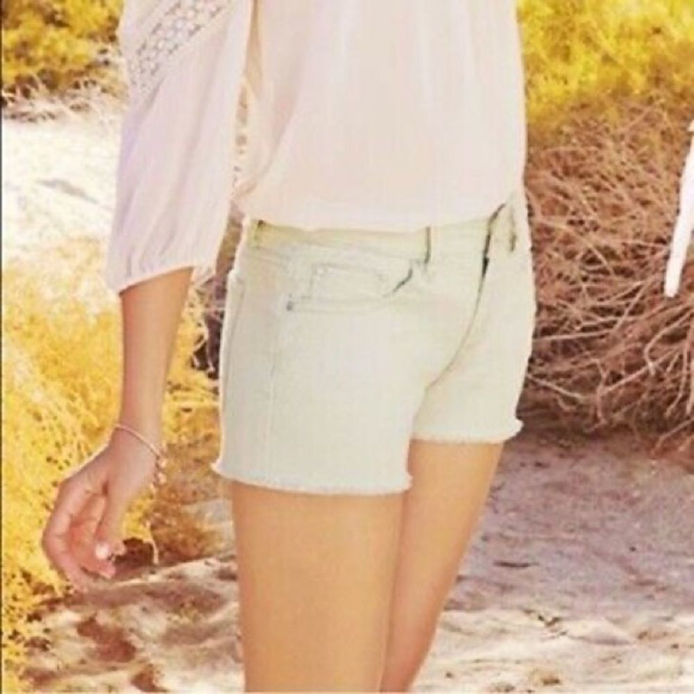 ✨ LC Lauren Conrad Women Green Denim Shorts✨